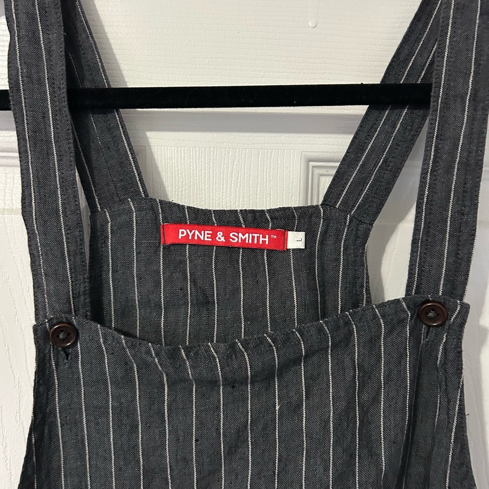 Pyne & Smith Gray Striped Jumpsuit